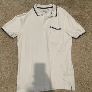 Banana republic white black strip polo